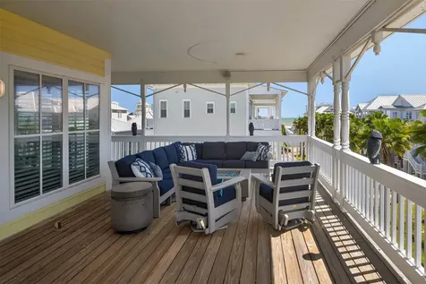 730 Beachtown Passage Galveston TX 77550