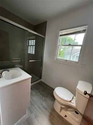 4711 Avenue R 1/2 Galveston TX 77551