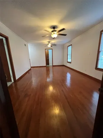 4711 Avenue R 1/2 Galveston TX 77551