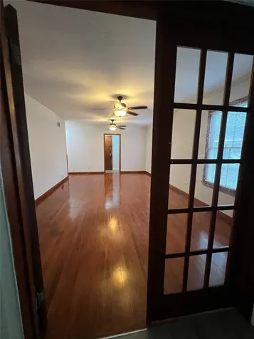 4711 Avenue R 1/2 Galveston TX 77551