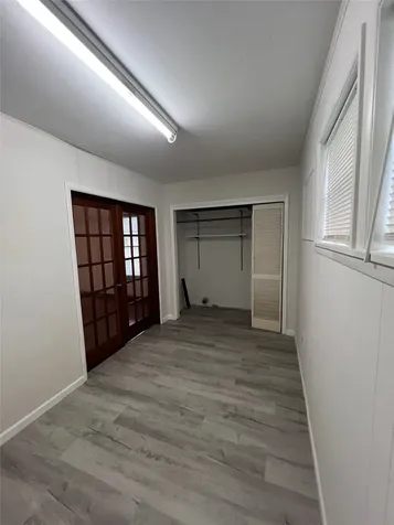 4711 Avenue R 1/2 Galveston TX 77551