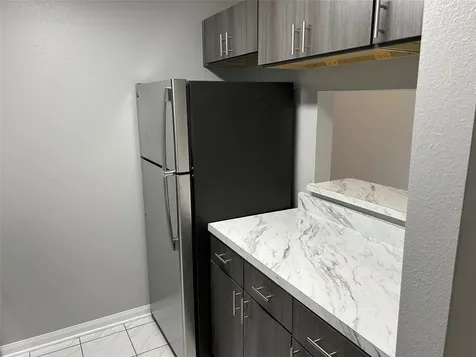 1880 White Oak Drive 103 Houston TX 77009