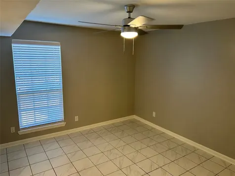 1880 White Oak Drive 103 Houston TX 77009