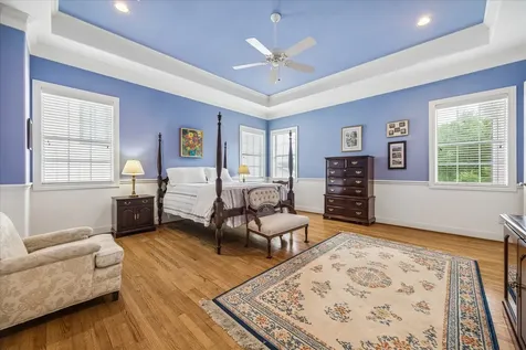 4503 Holly Street Bellaire TX 77401