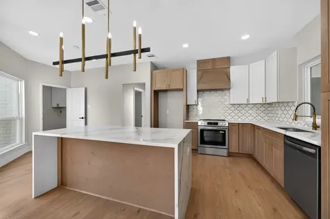 2302 Ashford Hollow Lane Houston TX 77077