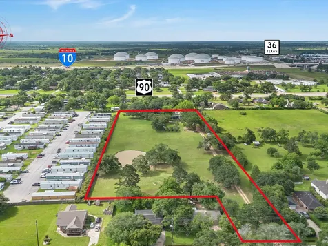 305 Hill Street Sealy TX 77474