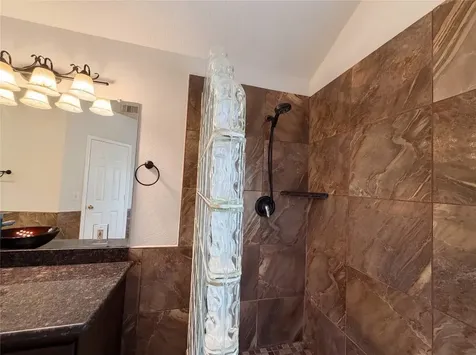 5807 Windsong Trail Houston TX 77084
