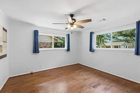 5410 Indigo Street Houston TX 77096