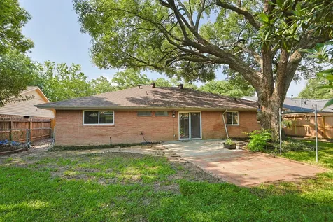 5410 Indigo Street Houston TX 77096