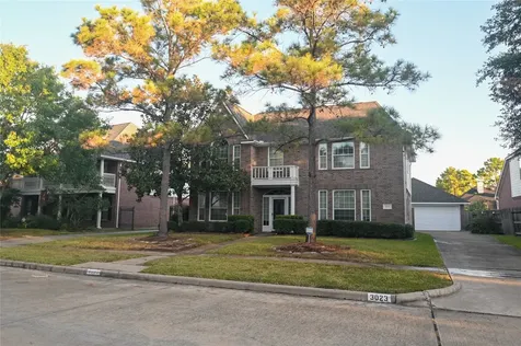 3023 Hidden Mist Court Pearland TX 77584