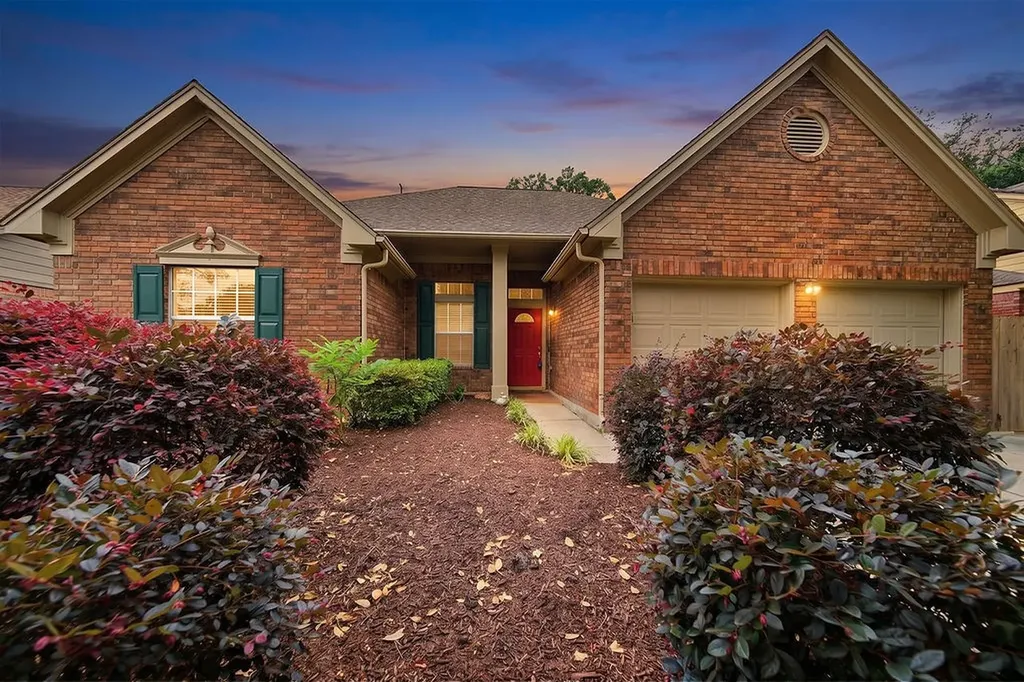 1139 Peachford Lane Houston TX 77062
