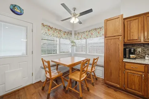 1139 Peachford Lane Houston TX 77062