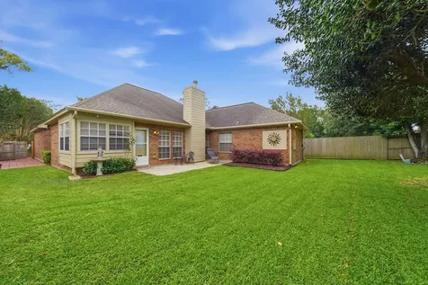 1139 Peachford Lane Houston TX 77062