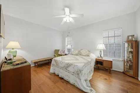 1139 Peachford Lane Houston TX 77062
