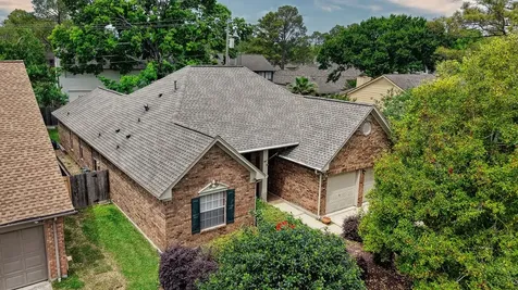 1139 Peachford Lane Houston TX 77062