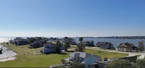 225 Peninsula Drive Livingston TX 77351