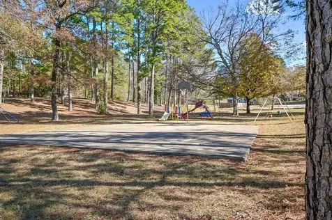 225 Peninsula Drive Livingston TX 77351