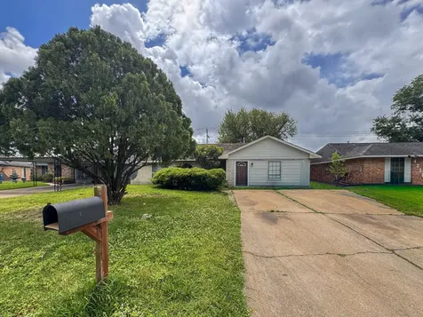 4214 Sandydale Lane Houston TX 77039