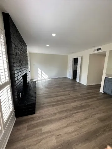 10378 Briar Forest Drive 32/5 Houston TX 77042