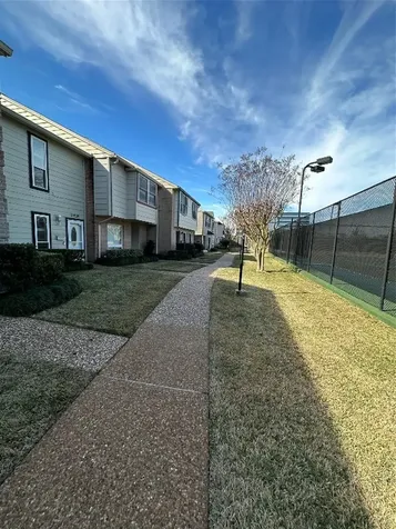 10378 Briar Forest Drive 32/5 Houston TX 77042