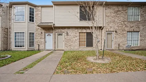 1011 Birnham Woods Boulevard Pasadena TX 77503