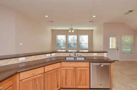 18323 S Elizabeth Shore Loop Cypress TX 77433