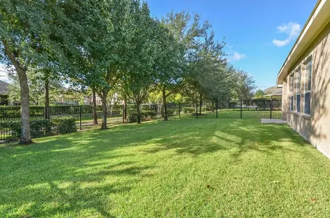 18323 S Elizabeth Shore Loop Cypress TX 77433