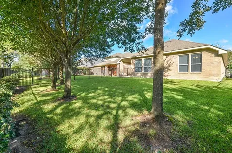 18323 S Elizabeth Shore Loop Cypress TX 77433