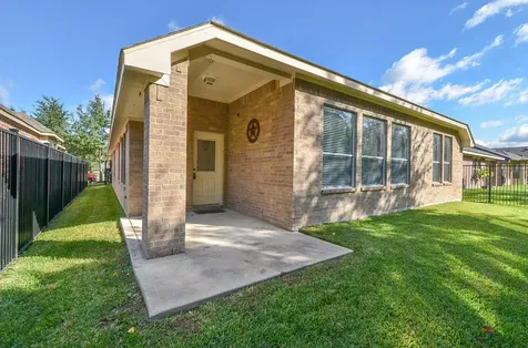 18323 S Elizabeth Shore Loop Cypress TX 77433