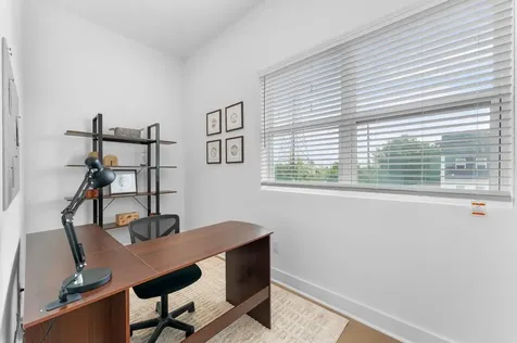 4325 Arlington Street Houston TX 77022