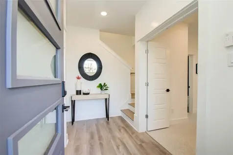 4325 Arlington Street Houston TX 77022