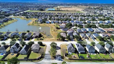 21630 Falvelsunset Court Spring TX 77388