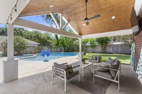 3210 Beachwater Drive Katy TX 77450