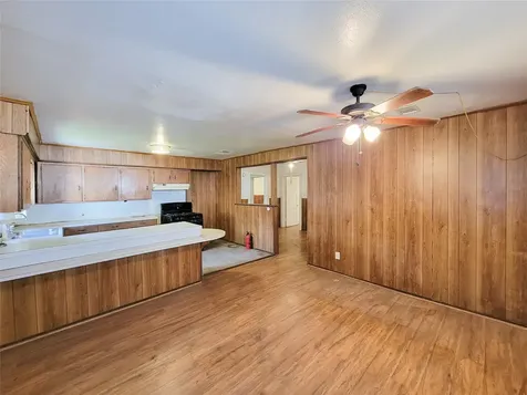 4110 Beggs Street Houston TX 77009