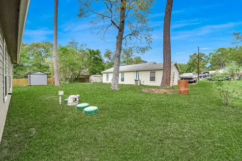 709 Little River Drive Montgomery TX 77316