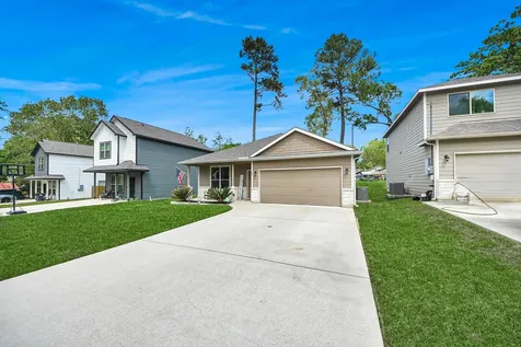 709 Little River Drive Montgomery TX 77316