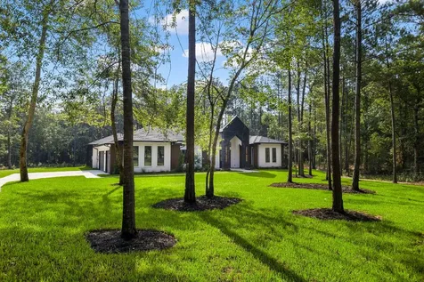 15868 Wooded Trail Way Willis TX 77378