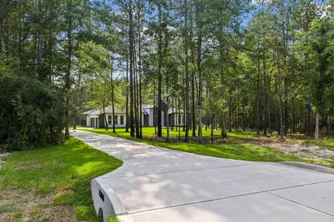 15868 Wooded Trail Way Willis TX 77378