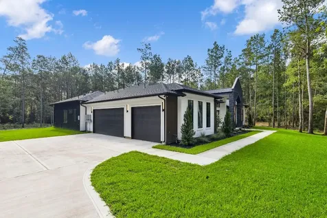 15868 Wooded Trail Way Willis TX 77378