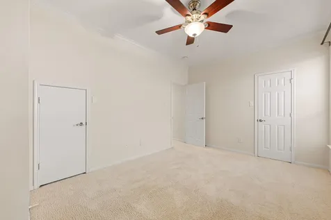 5318 Fayette Street Houston TX 77056