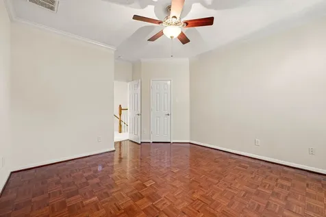 5318 Fayette Street Houston TX 77056