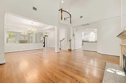 5318 Fayette Street Houston TX 77056