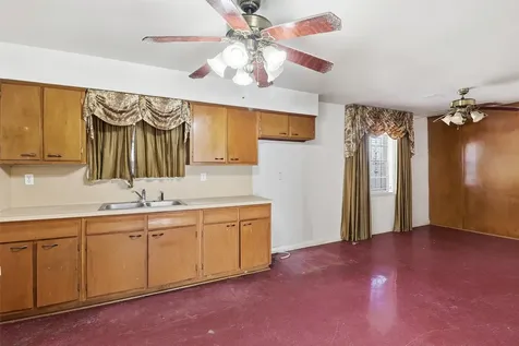 5215 Grace Point Lane Houston TX 77048