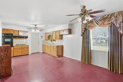 5215 Grace Point Lane Houston TX 77048