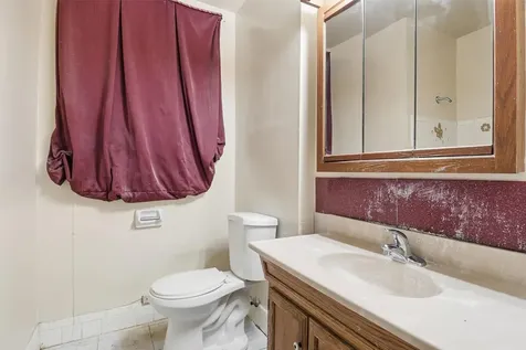 5215 Grace Point Lane Houston TX 77048