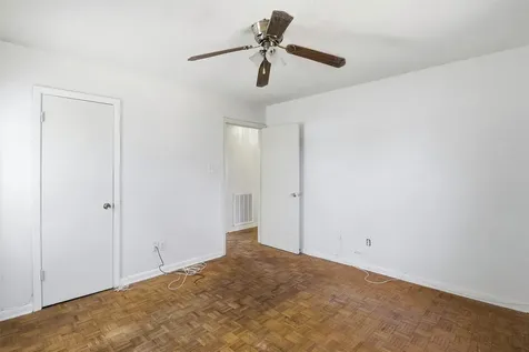 5215 Grace Point Lane Houston TX 77048