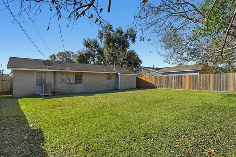 5215 Grace Point Lane Houston TX 77048