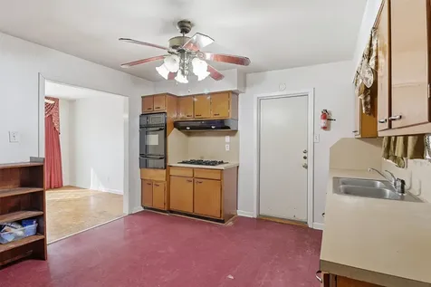 5215 Grace Point Lane Houston TX 77048