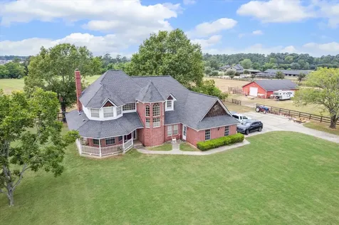 2 Heritage Lane Magnolia TX 77354