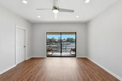 793 Davis Road 113 League City TX 77573